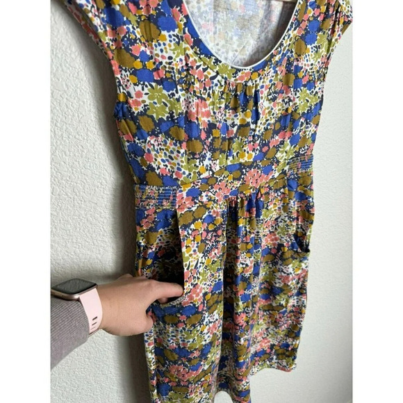 Boden Floral Dress Short Sleeves Size 4 Petite Floral Multicolor Pockets - Picture 2 of 8